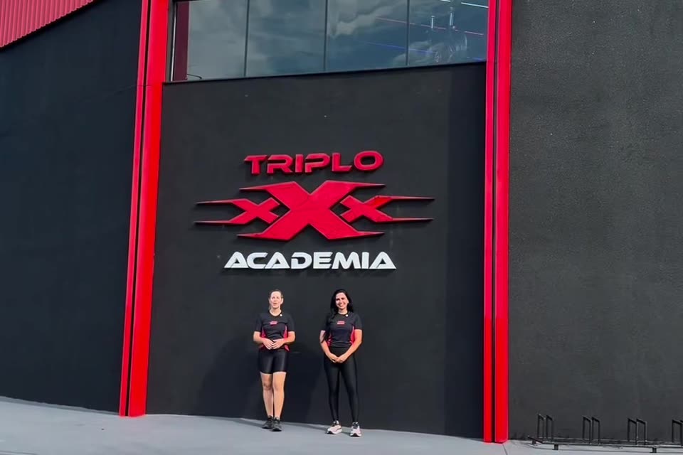 Triplo X — Unidade 4 — Fachada no Jardim Primavera